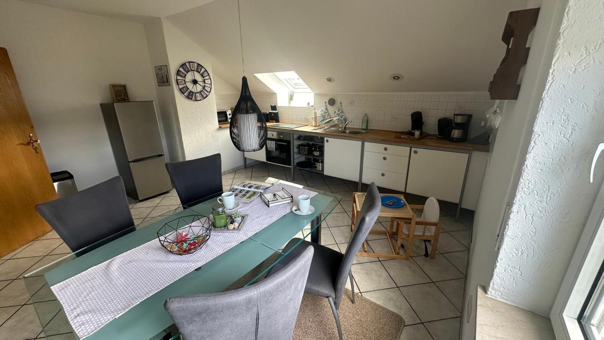 Fewo Hoheeifel, 1 Haus Mit 2 Apartments 5 Schlafzimmer In Kelberg Naehe Nuerburgring Cameră foto
