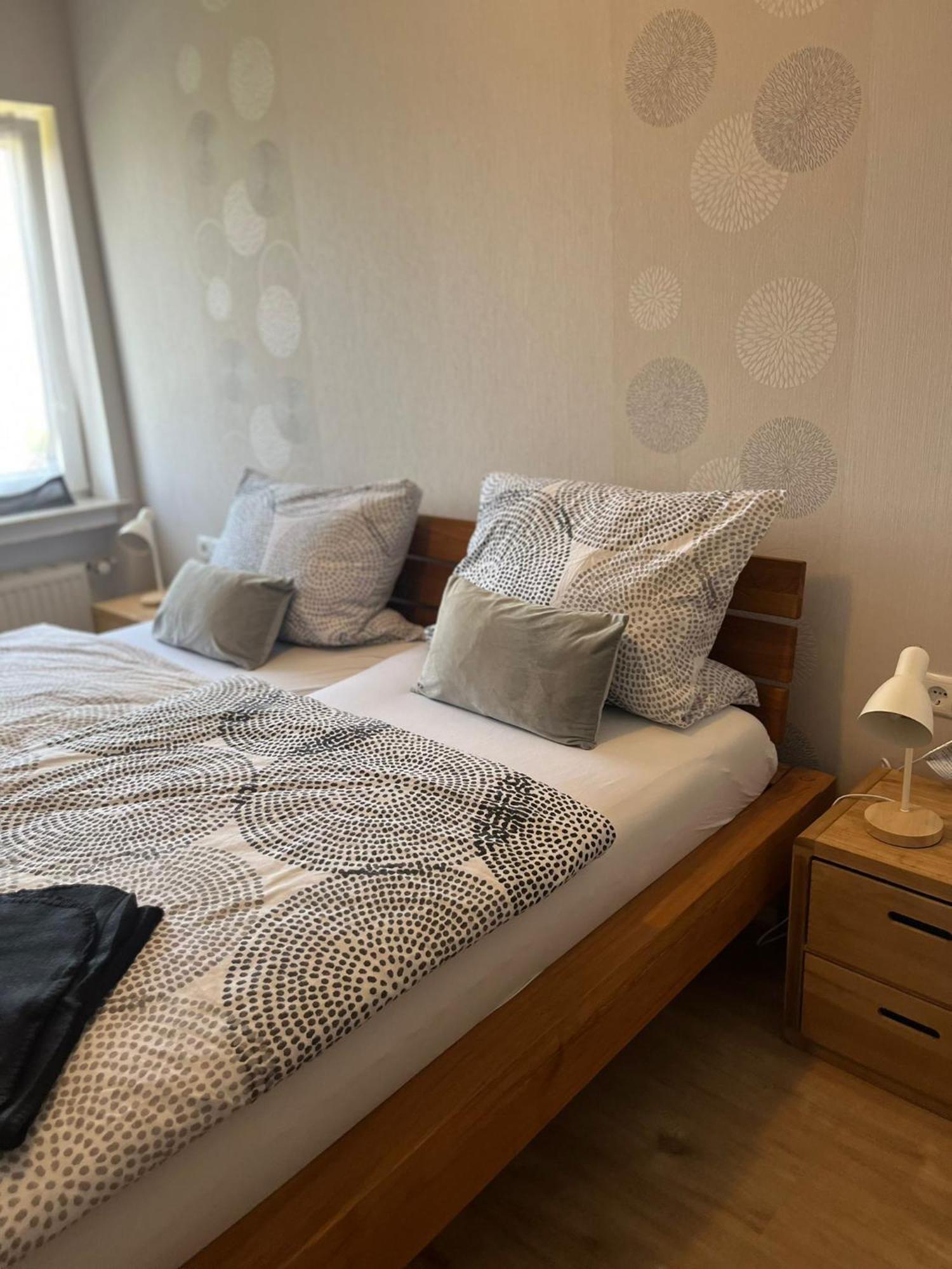 Fewo Hoheeifel, 1 Haus Mit 2 Apartments 5 Schlafzimmer In Kelberg Naehe Nuerburgring Cameră foto