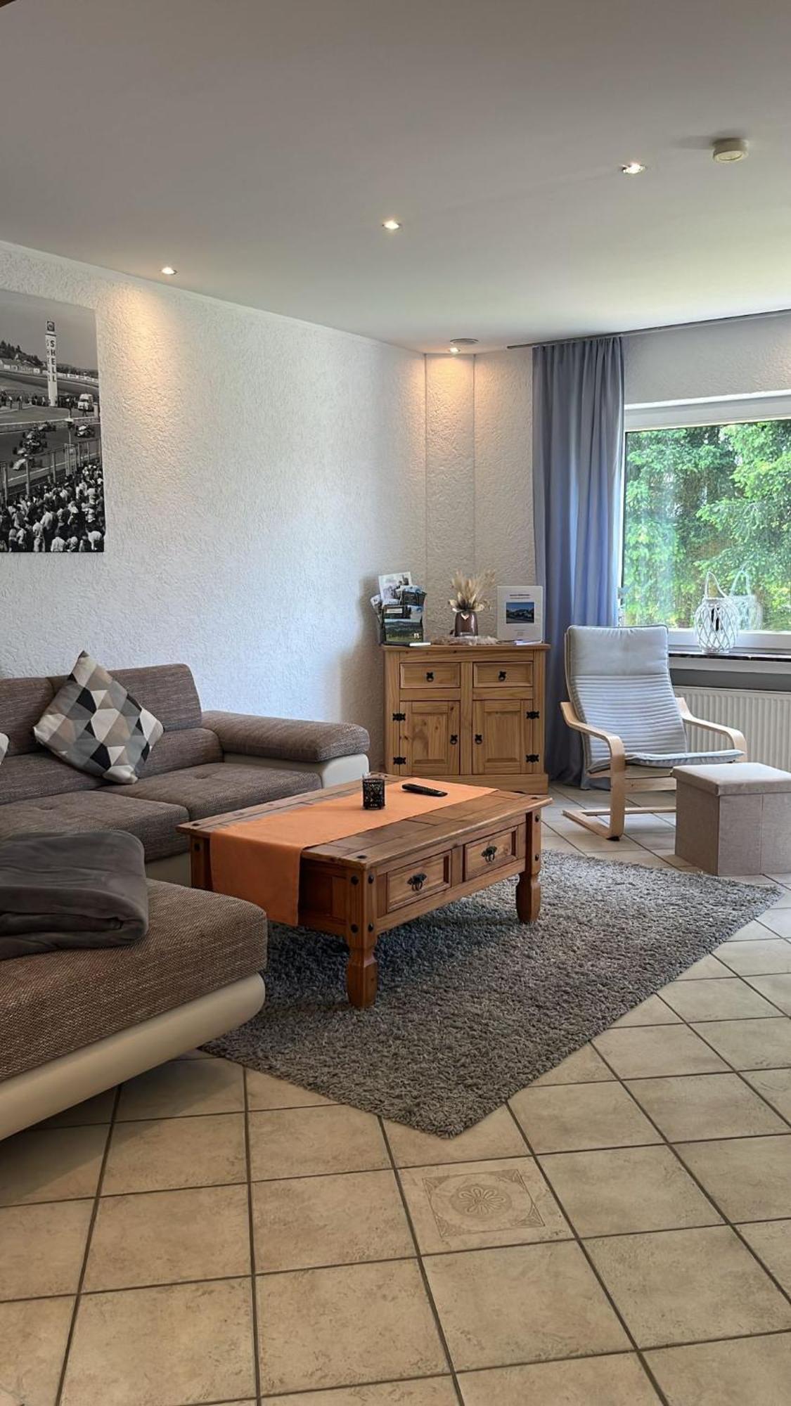 Fewo Hoheeifel, 1 Haus Mit 2 Apartments 5 Schlafzimmer In Kelberg Naehe Nuerburgring Exterior foto